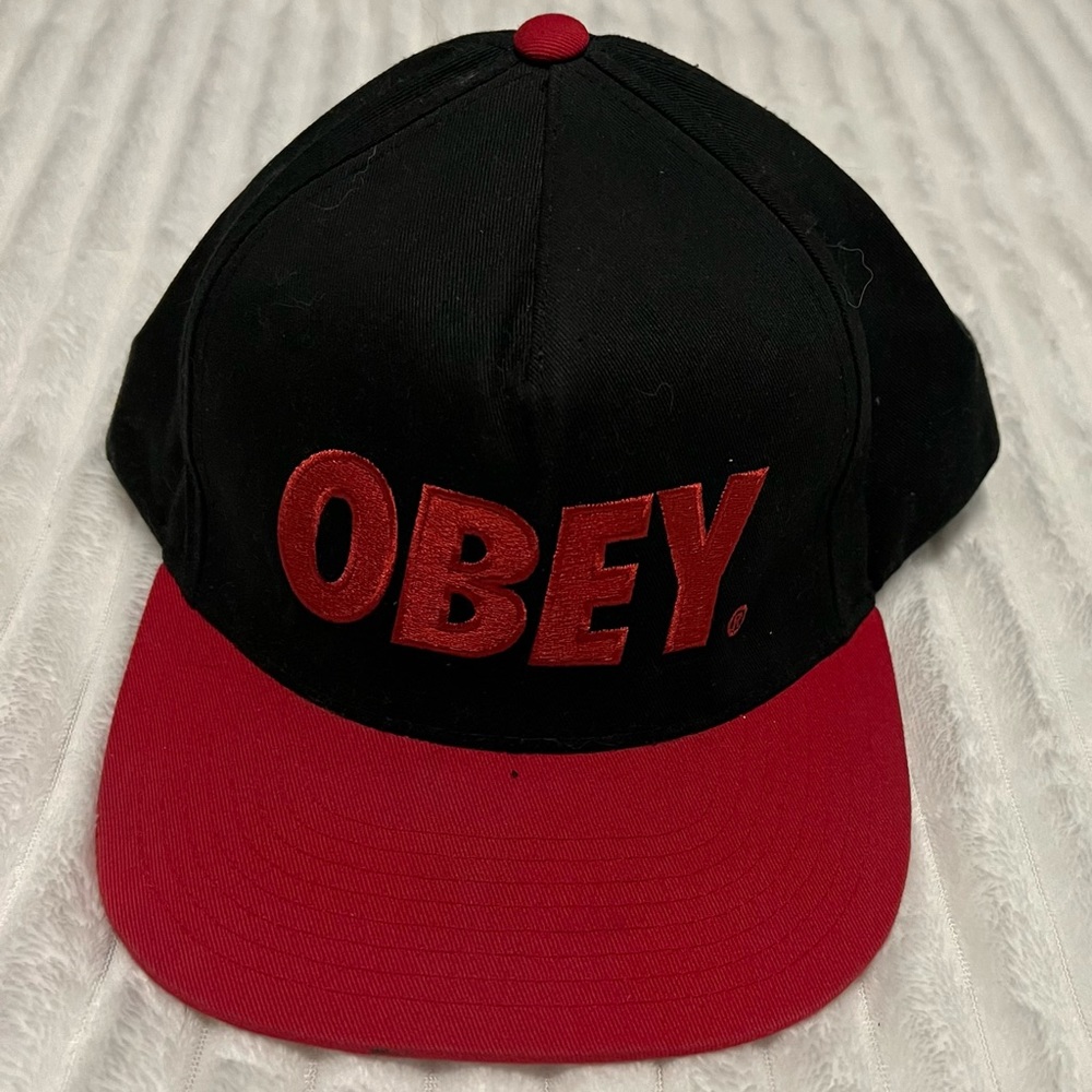 Red and Black Obey Snap Back Hat Perfect Condition